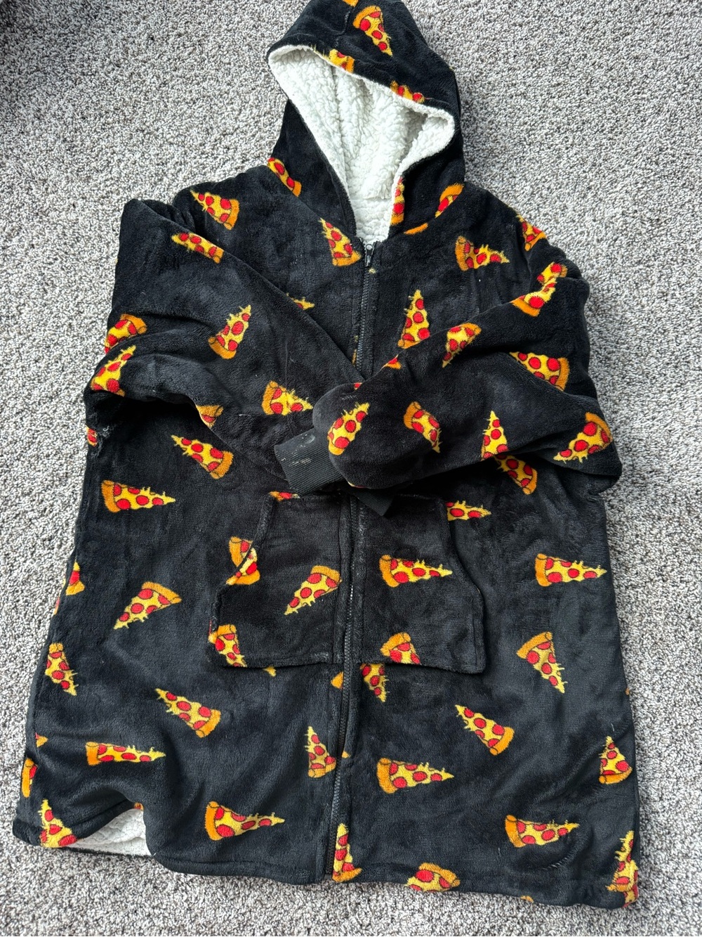 Source Unknown Black Hooded Plush Robe with Pizza Slice Print